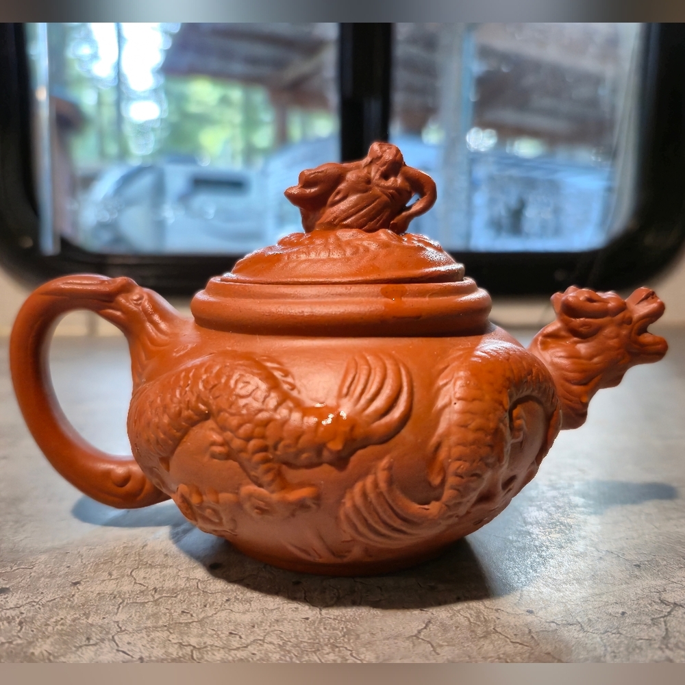 Small Vintage Yixing Zisha Clay Dragon Teapot In Excellent Condition With Stamp